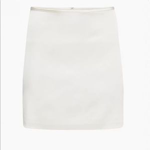 White Wilfred tavern skirt
